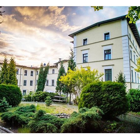 Hotel Fenix Jelenia Gora Exterior photo